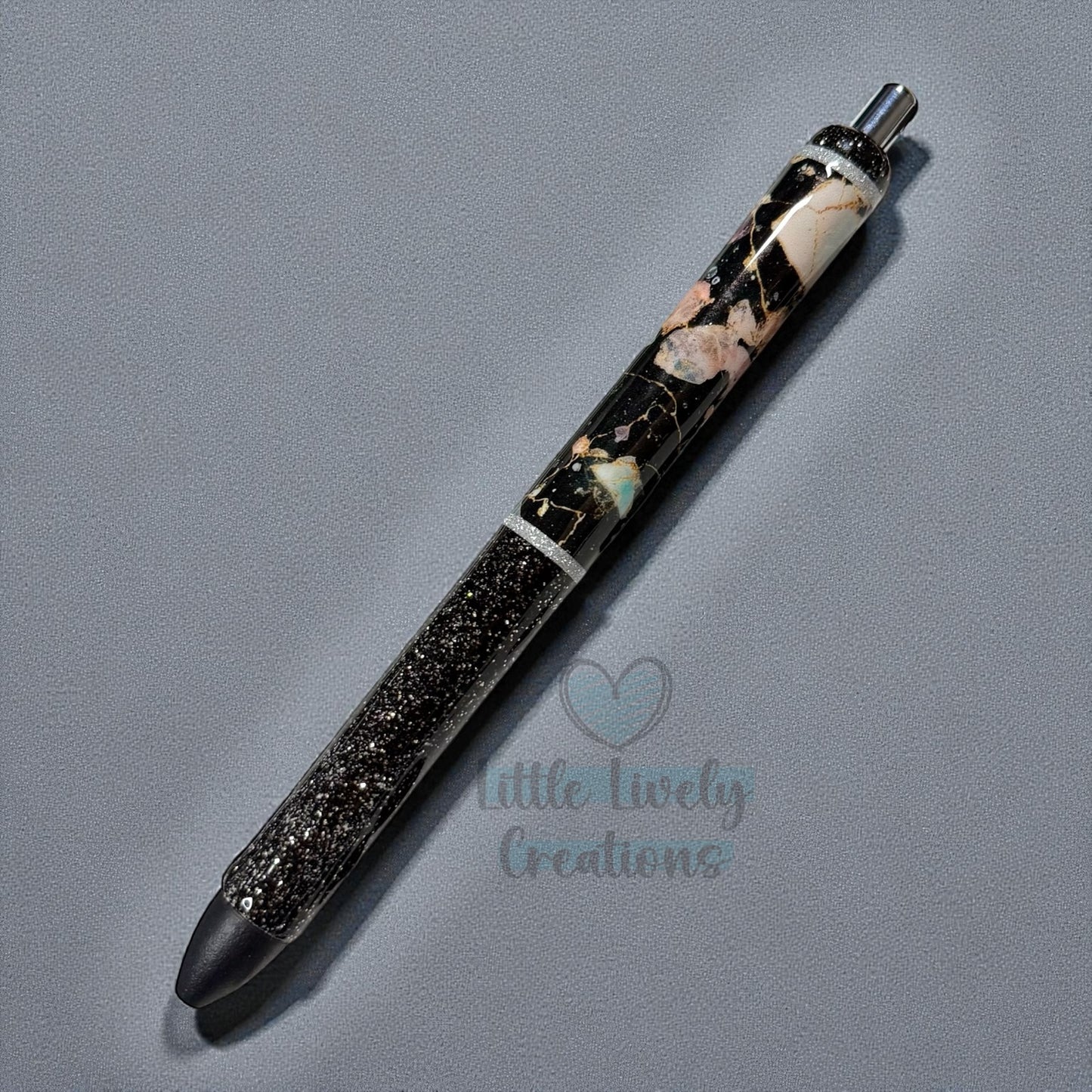 Black Cracked Crystals Pen